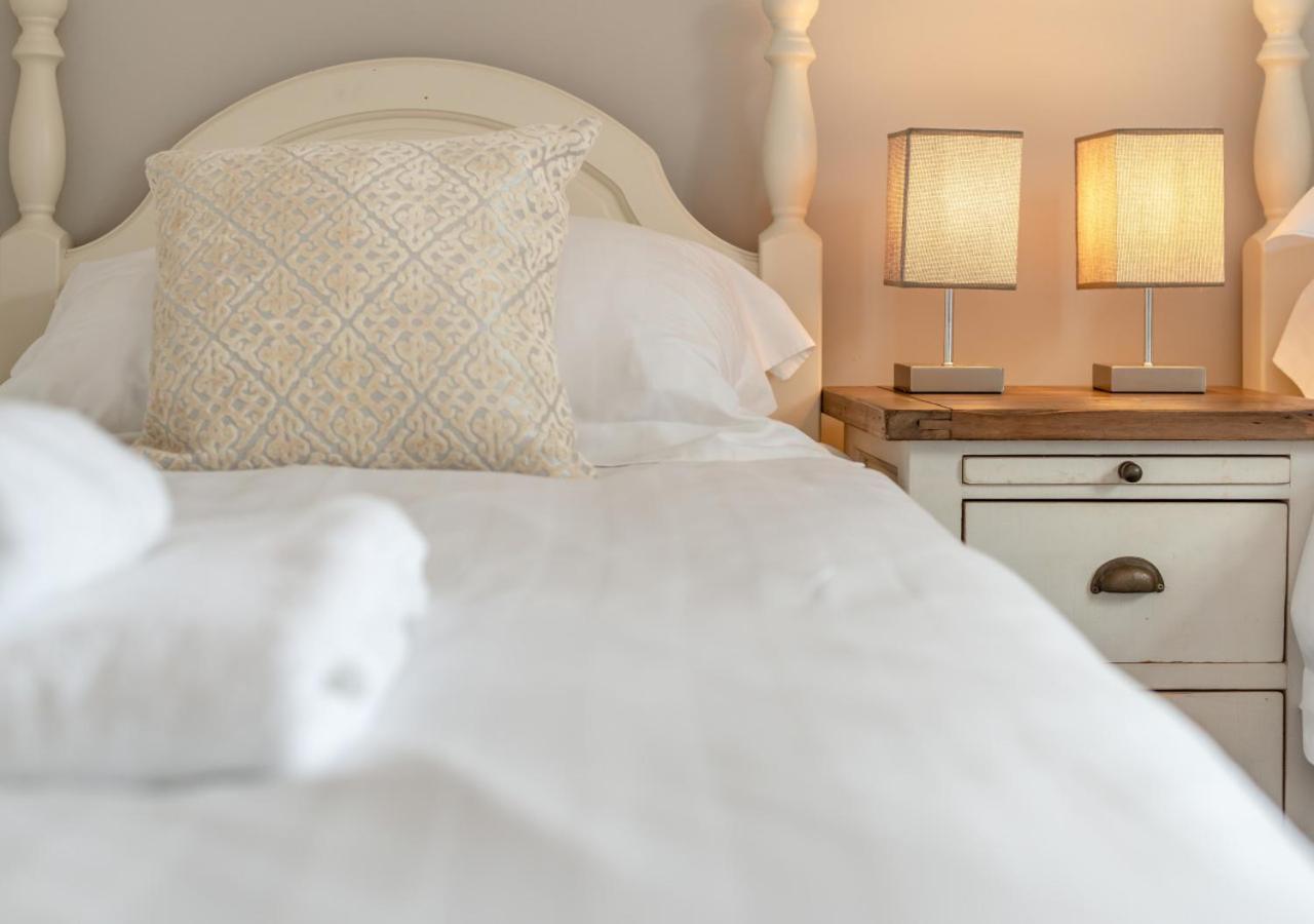 Hideaway Cottage แพดสโตว์ ภายนอก รูปภาพ