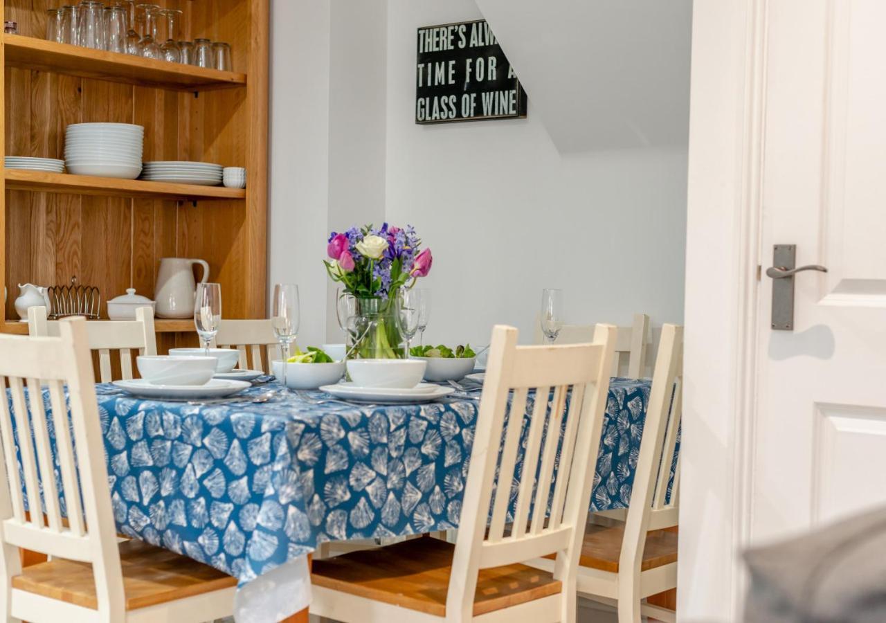 Hideaway Cottage แพดสโตว์ ภายนอก รูปภาพ